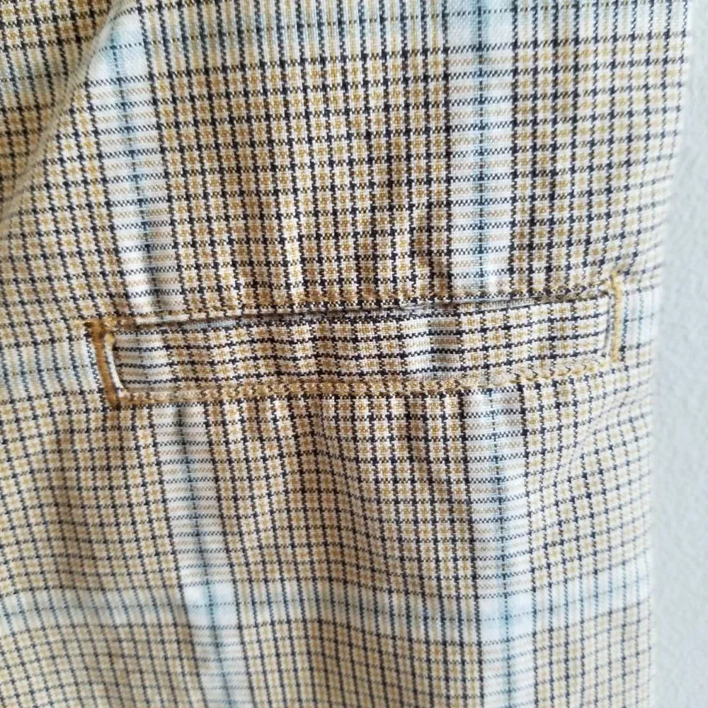 Boys Cherokee Flat Front Plaid Shorts Size 16 - EUC - Nice Shorts!